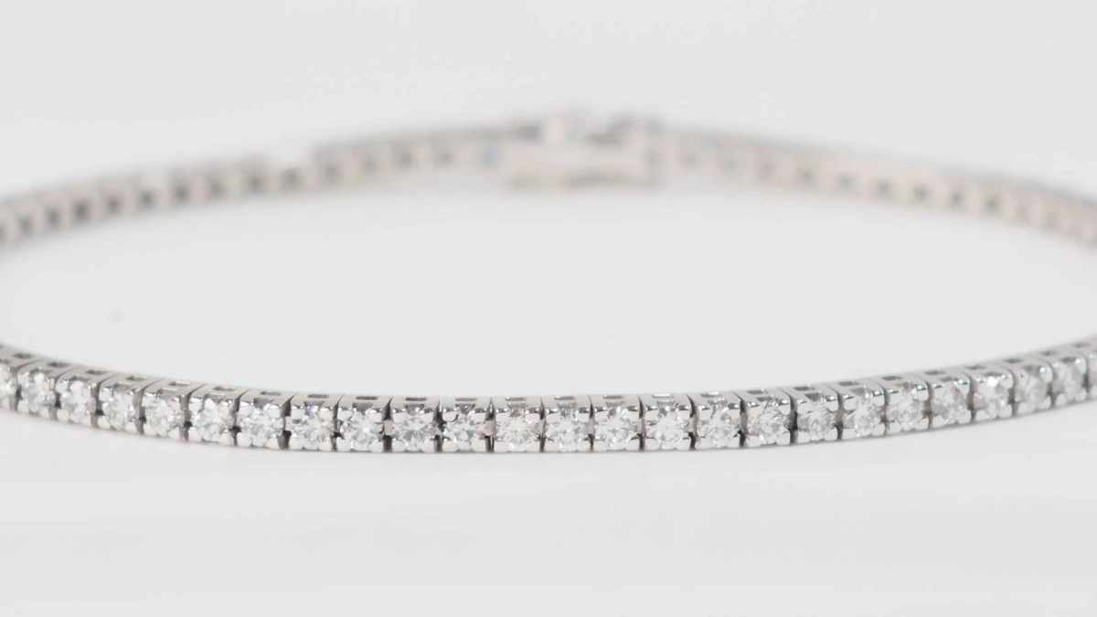 Bracelet Rivière En Or Blanc Et Diamant 5 Bracelet Rivière En Or Blanc Et Diamant – Image 5