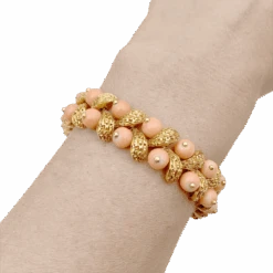 Miller Bracelet Souple VAN CLEEF & ARPELS "Gui" En Or Jaune Et Corail Peau D'ange 6 Miller Bracelet Souple VAN CLEEF & ARPELS "Gui" En Or Jaune Et Corail Peau D'ange -Castafiore Boutique bracelet souple van cleef arpels gui en or jaune et corail 274744