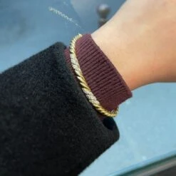 Bracelet Jonc POIRAY En Or Jaune Et Diamants 13 Bracelet Jonc POIRAY En Or Jaune Et Diamants -Castafiore Boutique bracelet torsade poiray en or jaune et diamants 737250