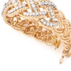 Bracelet Maille Tressé BOUCHERON "Vannerie" En Or Jaune Et Diamants -Castafiore Boutique bracelet tresse boucheron en or jaune et diamants 718827