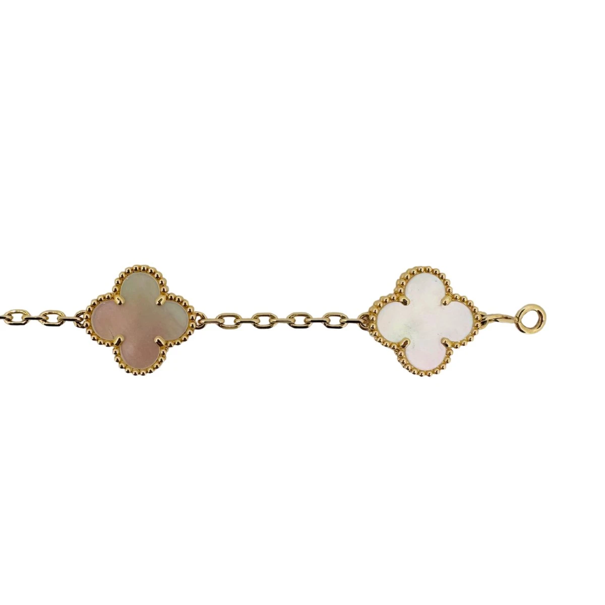 Osprey Bracelet VAN CLEEF & ARPELS "Alhambra" En Or Jaune Et Nacre Blanche 4 Osprey Bracelet VAN CLEEF & ARPELS "Alhambra" En Or Jaune Et Nacre Blanche – Image 4