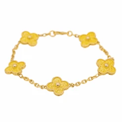 Bracelet Van Cleef & Arpels Bracelet Alhambra En Or Jaune 13 Bracelet Van Cleef & Arpels Bracelet Alhambra En Or Jaune -Castafiore Boutique bracelet van cleef arpels bracelet alhambra en or jaune 555503