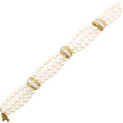 Miller Bracelet VAN CLEEF & ARPELS En Or Jaune, Or Blanc, Perles Et Diamants 11 Miller Bracelet VAN CLEEF & ARPELS En Or Jaune, Or Blanc, Perles Et Diamants -Castafiore Boutique bracelet van cleef arpels deux ors perles et diamants 534389