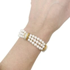 Miller Bracelet VAN CLEEF & ARPELS En Or Jaune, Or Blanc, Perles Et Diamants 8 Miller Bracelet VAN CLEEF & ARPELS En Or Jaune, Or Blanc, Perles Et Diamants -Castafiore Boutique bracelet van cleef arpels deux ors perles et diamants 679488