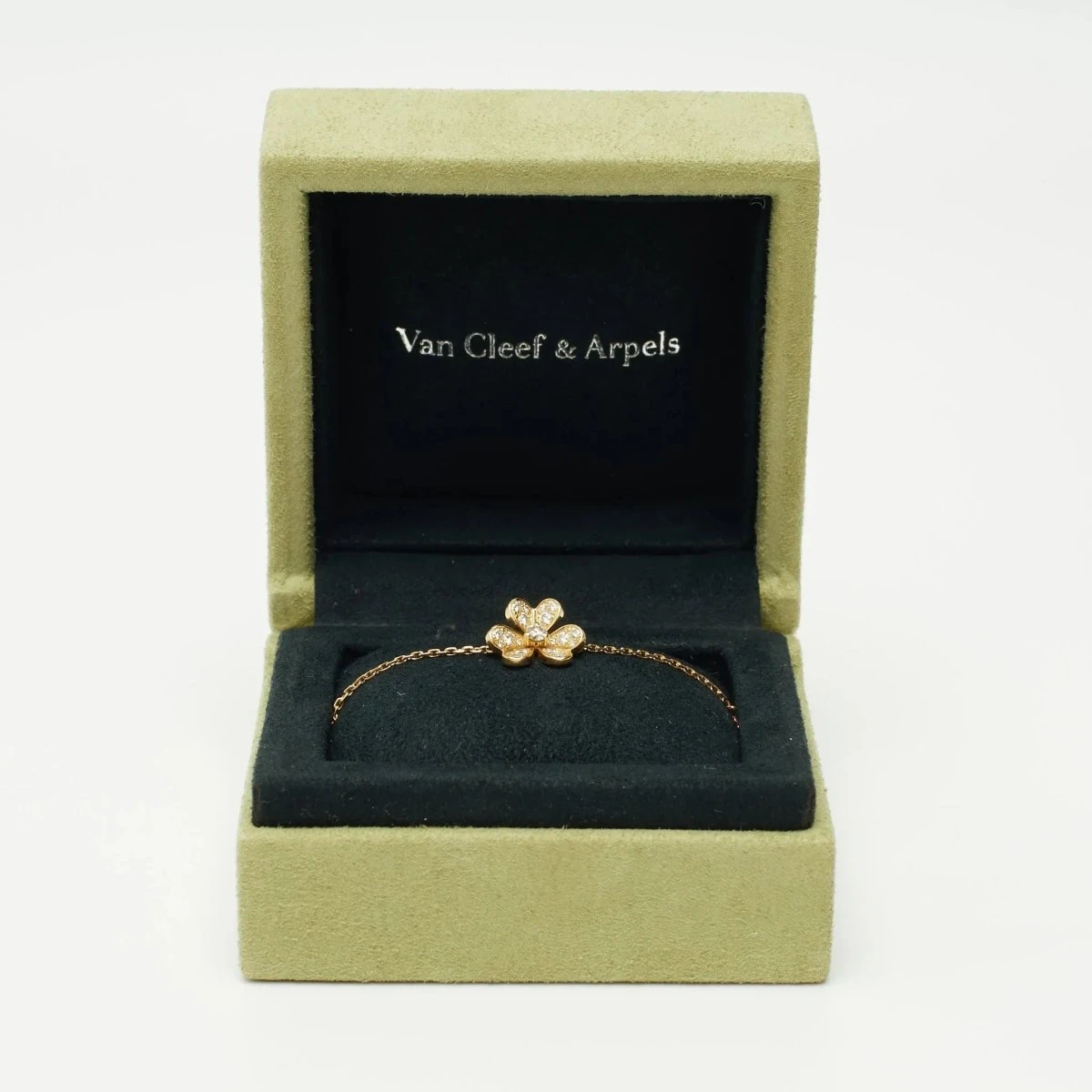 Bracelet Van Cleef & Arpels Frivole Pavé En Or Jaune Et Diamants 3 Bracelet Van Cleef & Arpels Frivole Pavé En Or Jaune Et Diamants – Image 3