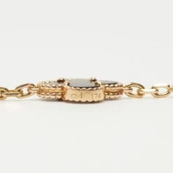 Bracelet Vintage Alhambra 5 Motifs Bois D'amourette Letterwood LIMITED EDITION -Castafiore Boutique bracelet vintage alhambra 5 motifs bois damourette letterwood limited edition 784628