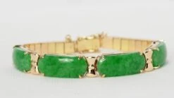 Bracelet Vintage En Or Jaune, Jade Et Diamants -Castafiore Boutique bracelet vintage en or jaune jade et diamants 860892