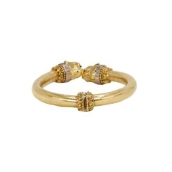 Bracelet ZOLOTAS "Tête De Félins" En Or Jaune, Rubis Et Diamants 12 Bracelet ZOLOTAS "Tête De Félins" En Or Jaune, Rubis Et Diamants -Castafiore Boutique bracelet zolotas tete de felins en or jaune rubis et diamants 233049