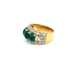 Bague BULGARI "Trombino' émeraude Et Diamants -Castafiore Boutique bulgari emerald diamond trombino gold ring ca 1970s 154354