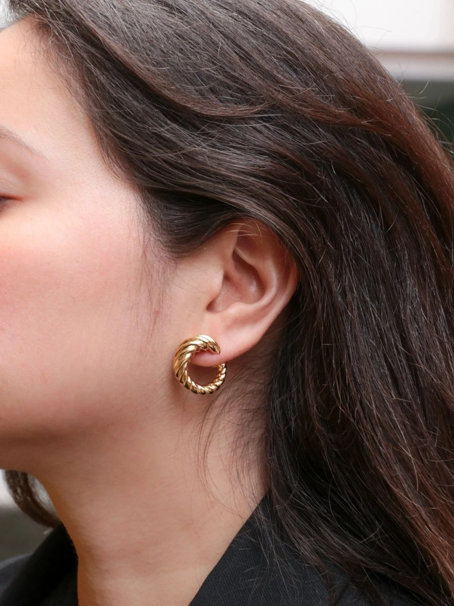 Clips D'oreilles Créoles Vintage En Or Jaune 2 Clips D'oreilles Créoles Vintage En Or Jaune – Image 2