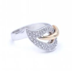 Bague Pavée En Or Rose Et Blanc Et Diamants 6 Bague Pavée En Or Rose Et Blanc Et Diamants -Castafiore Boutique collier bicolore en or rose et blanc avec diamants 755780