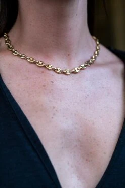 Collier Chaîne Maille Grain De Café En 2 Ors -Castafiore Boutique collier chaine maille grain de cafe en 2 ors 416632