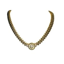 Collier CHOPARD "Happy Diamonds" En Or Jaune Et Diamants -Castafiore Boutique collier chopard happy diamonds en or jaune et diamants 688331