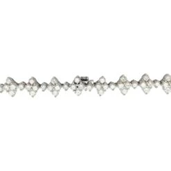 Miller Collier Fleurettes En Or Blanc Et Diamants -Castafiore Boutique collier fleurettes en or blanc et diamants 271642