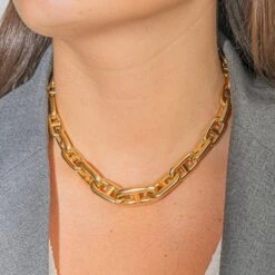 Collier Maille HERMÈS "Chaîne D'ancre" En Or Jaune -Castafiore Boutique collier hermes chaine dancre en or jaune 662996