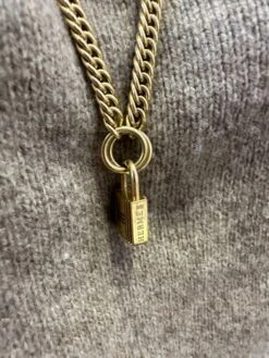 Collier HERMÈS En Or Jaune Et Cadenas 10 Collier HERMÈS En Or Jaune Et Cadenas -Castafiore Boutique collier hermes en or jaune et cadenas 851598