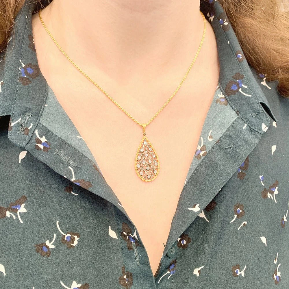 Miller Collier Maille Pendentif BUCCELLATI"Ramage" En Deux Ors Et Diamants. 5 Miller Collier Maille Pendentif BUCCELLATI"Ramage" En Deux Ors Et Diamants. – Image 5
