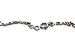 Collier Pendentif Oval En Or Blanc Et Diamants -Castafiore Boutique collier pendentif oval en or blanc et diamants 509058