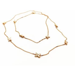 Collier Sautoir CHAUMET "Jeux De Liens" En Or Rose, Nacre Et Diamants -Castafiore Boutique collier sautoir chaumet jeux de liens en or rose nacre et diamants 307580