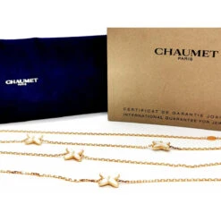 Collier Sautoir CHAUMET "Jeux De Liens" En Or Rose, Nacre Et Diamants -Castafiore Boutique collier sautoir chaumet jeux de liens en or rose nacre et diamants 371394