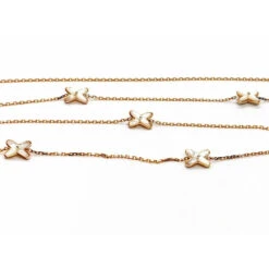 Collier Sautoir CHAUMET "Jeux De Liens" En Or Rose, Nacre Et Diamants -Castafiore Boutique collier sautoir chaumet jeux de liens en or rose nacre et diamants 508690