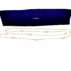 Collier Sautoir CHAUMET "Jeux De Liens" En Or Rose, Nacre Et Diamants -Castafiore Boutique collier sautoir chaumet jeux de liens en or rose nacre et diamants 829887