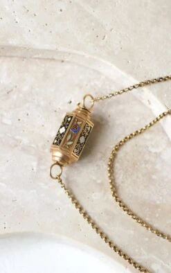 Collier Sautoir Fermoir Régional Barillet Emmaillé Or -Castafiore Boutique collier sautoir fermoir regional barillet emmaille or 706581