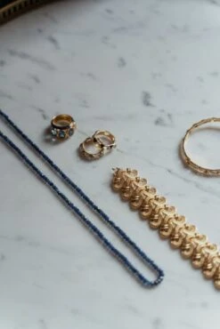 Collier Sautoir Rang De Billes De Saphirs -Castafiore Boutique collier sautoir rang de billes de saphirs 613095