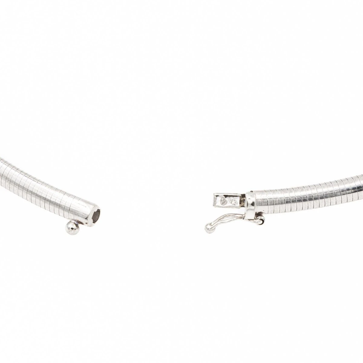 Collier Trilogie Or Blanc Diamant 6 Collier Trilogie Or Blanc Diamant – Image 6