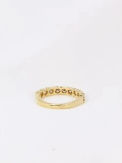 Demi-Alliance Américaine En Or Jaune Et Diamants 0,72 Ct -Castafiore Boutique demi alliance americaine en or jaune et diamants 072 ct 253539