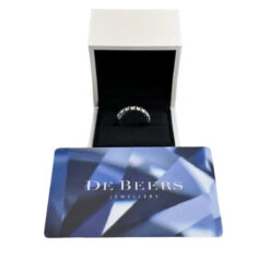 Bague Demi-Alliance DE BEERS En Platine Et Diamants -Castafiore Boutique demi alliance de beers en platine avec 8 diamants brillants soit 062 cts h si1 de 2016 full set 100010