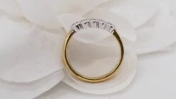 Demi Alliance En Or Jaune Et Blanc Sertie De Diamants 11 Demi Alliance En Or Jaune Et Blanc Sertie De Diamants -Castafiore Boutique demi alliance en or jaune et blanc sertie de diamants 139206