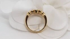 Demi Alliance En Or Jaune Et Diamants 10 Demi Alliance En Or Jaune Et Diamants -Castafiore Boutique demi alliance en or jaune et diamants 682182