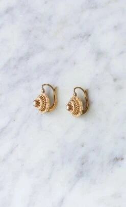 Dormeuses En Or Jaune Et Perles Fines -Castafiore Boutique dormeuses en or jaune et perles fines 987107