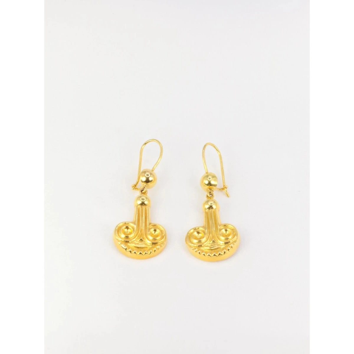 LALAOUNIS - Paire De Boucles D’oreilles Dormeuses En Or Jaune 6 LALAOUNIS - Paire De Boucles D’oreilles Dormeuses En Or Jaune – Image 6