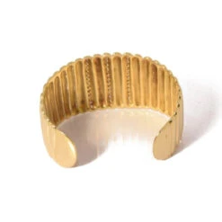 Bracelet Manchette En Or Jaune Godronnée Et Diamants -Castafiore Boutique large manchette godronnee or jaune 18k 896862