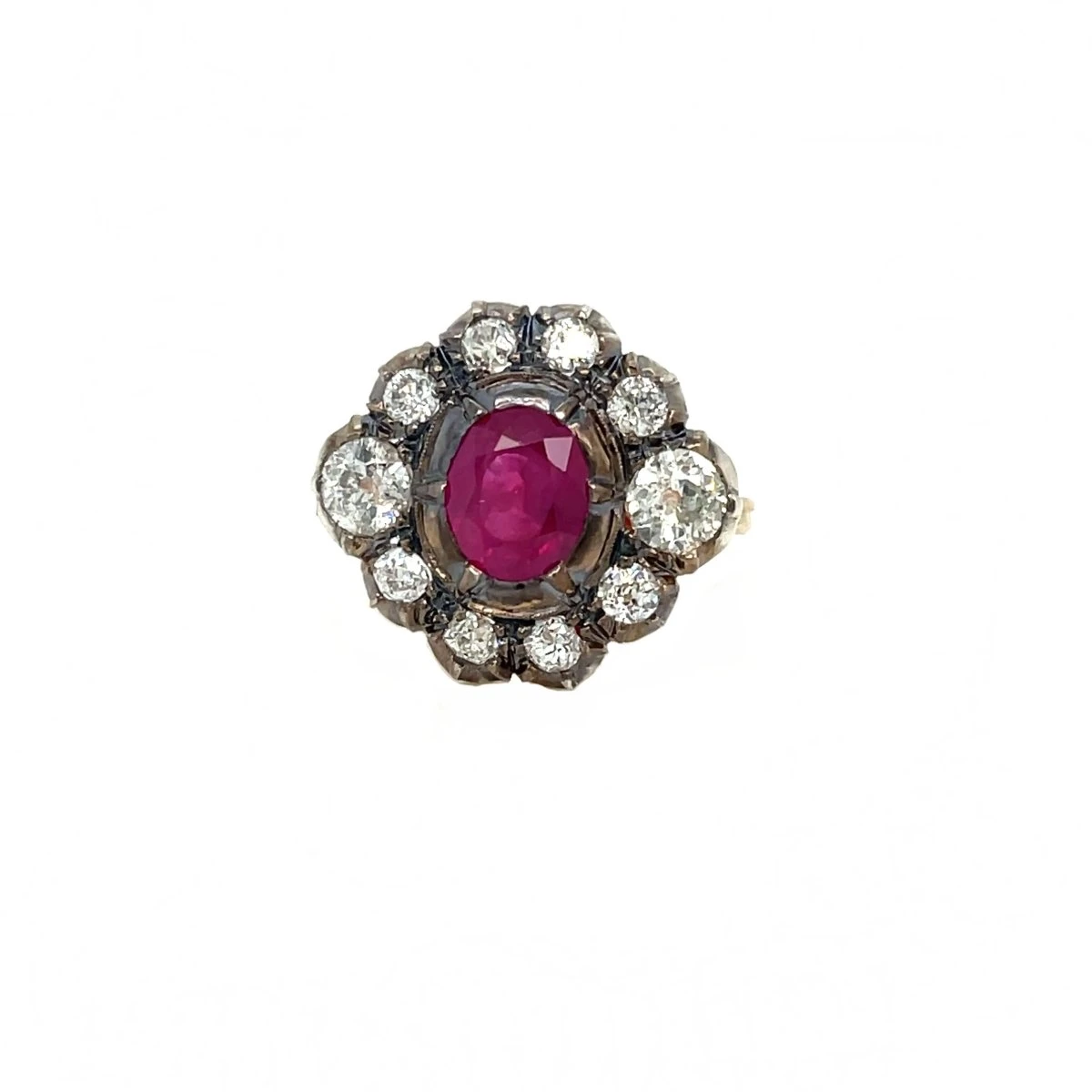 Late 19th Century 2.05 Carat Ruby Diamond Gold Cluster Ring 7 Late 19th Century 2.05 Carat Ruby Diamond Gold Cluster Ring â Image 7