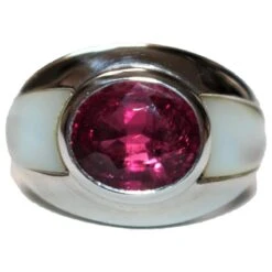 MAUBOUSSIN Bague NADIA Rubellite -Castafiore Boutique mauboussin bague nadia rubellite 635967