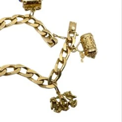 Bracelet Gourmette à Breloques En Or Jaune 13 Bracelet Gourmette à Breloques En Or Jaune -Castafiore Boutique mc 4vH1yNSHK