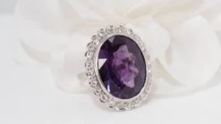 Bague Or Blanc Et Platine, Corindon Violet Et Diamants 11 Bague Or Blanc Et Platine, Corindon Violet Et Diamants -Castafiore Boutique mc KkTVtsuM1