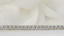 Bracelet Rivière En Or Blanc Et Diamants 1ct 11 Bracelet Rivière En Or Blanc Et Diamants 1ct -Castafiore Boutique mc UFxyGCm6aW