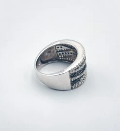 Bague Bandeau Diamants Blancs Et Noirs -Castafiore Boutique mc bXTcTxUZaV