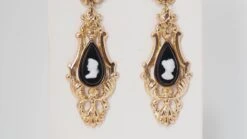 Boucles D'oreilles Anciennes En Or Jaune Et Agate Noire -Castafiore Boutique mc gFtX0GlIB