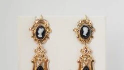 Boucles D'oreilles Anciennes En Or Jaune Et Agate Noire -Castafiore Boutique mc gM5pet8fZ
