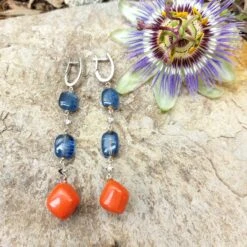 PAIRE DE PENDANTS D’OREILLES TANZANITES ET CORAIL -Castafiore Boutique mc hFWKT5zwK