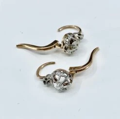 Boucles D’oreilles En Or 18 Carats Et Diamants, époque 1900. 12 Boucles D’oreilles En Or 18 Carats Et Diamants, époque 1900. -Castafiore Boutique mc l6bBQx3NU