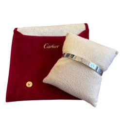 Bracelet Cartier "Love" En Or Blanc, Taille 17 -Castafiore Boutique mc q4uPu 4Gz