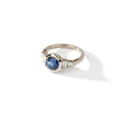 Bague Octogonale En Platine, Saphir Et Diamant 7 Bague Octogonale En Platine, Saphir Et Diamant -Castafiore Boutique mc qwVgCoCpI