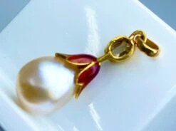 Pendentif Perle Fine , Diamant ,or ,époque Vers 1900 10 Pendentif Perle Fine , Diamant ,or ,époque Vers 1900 -Castafiore Boutique mc sUA5S4vXC9 21767b3f 6160 4ed5 95c9 9834fa511388