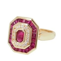 Bague Octogonale En Or Jaune, Rubis Ovale Et Diamants -Castafiore Boutique mc vHJsd2ERT